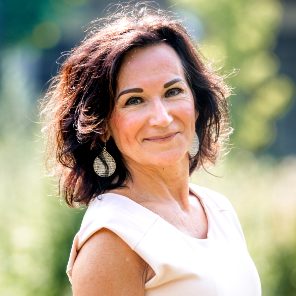 MAJELLA LAMMERS